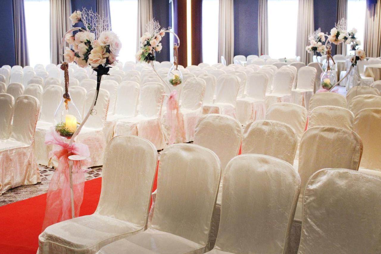 Mtree Hotel Puchong Extérieur photo